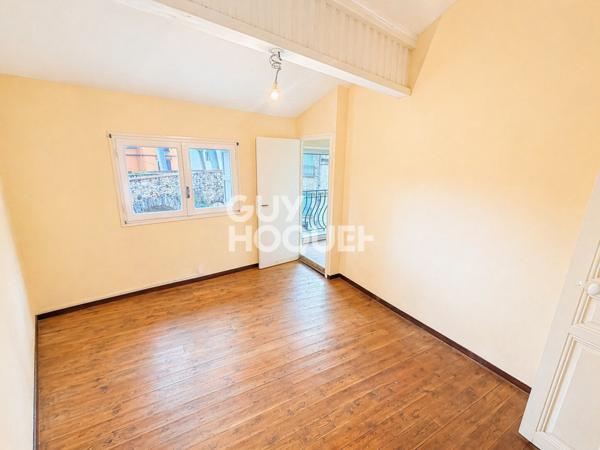 MAISON À VENDRE DE 6 PIÈCES DE 127,00 M²