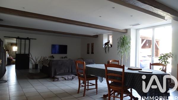 Maison à vendre 6 pièces 205 m² Saïx