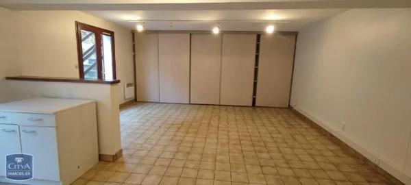 Appartement à louer 3 pièces 65.57m²