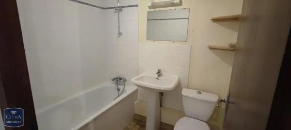 Appartement à louer 3 pièces 65.57m²