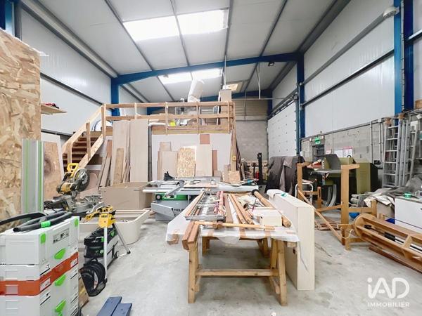 Location local d’activité 255 m² Brie-Comte-Robert