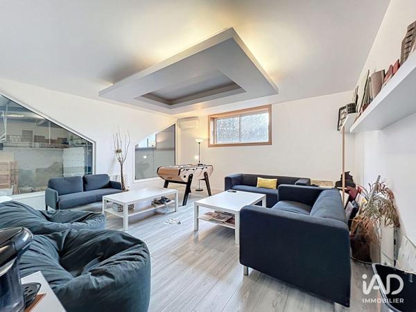 Location local d’activité 255 m² Brie-Comte-Robert