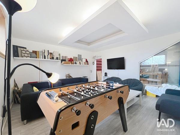 Location local d’activité 255 m² Brie-Comte-Robert