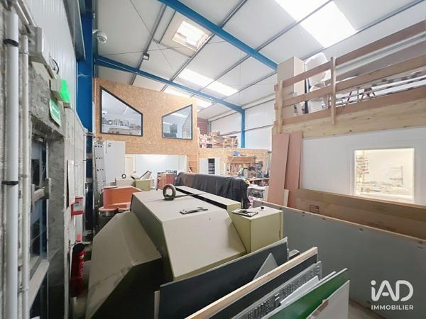 Location local d’activité 255 m² Brie-Comte-Robert