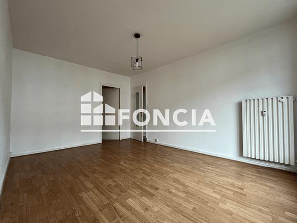 Location Appartement 4 pièces 63.2 m² - BEAU SITE Talant 21240