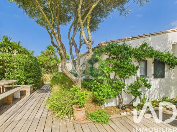 Maison à vendre 7 pièces 187 m² Sainte-Marie-de-Ré