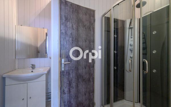 Immeuble à vendre    11 pièces •  Avesnes-sur-Helpe