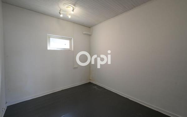 Immeuble à vendre    11 pièces •  Avesnes-sur-Helpe