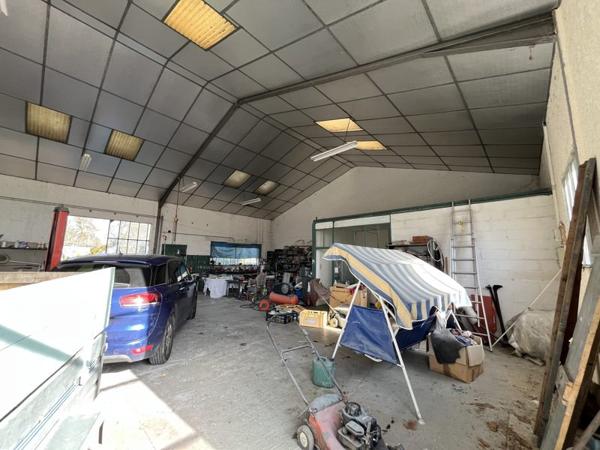 Maison à vendre |  Lavit |  2 pièces | 180 m²