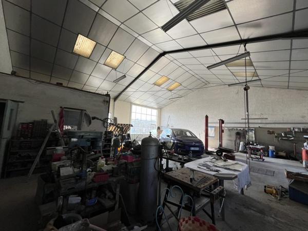 Maison à vendre |  Lavit |  2 pièces | 180 m²