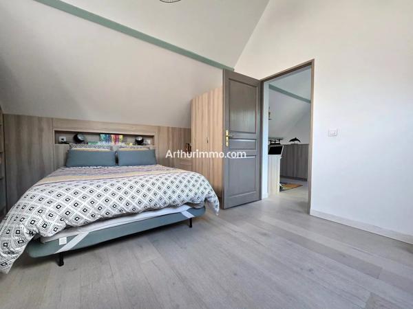Vente                                                      Maison
                        
                     4 pièces                      70 m2                     à Sucy-en-Brie