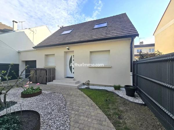 Vente                                                      Maison
                        
                     4 pièces                      70 m2                     à Sucy-en-Brie