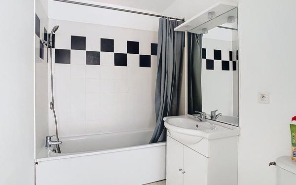 Appartement à louer    2 pièces •  Brest