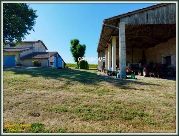 grande maison + gite à vendre 10 pièces Proche de BARBEZIEUX SAINT HILAIRE (16)