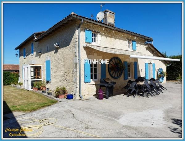 grande maison + gite à vendre 10 pièces Proche de BARBEZIEUX SAINT HILAIRE (16)