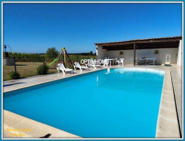 grande maison + gite à vendre 10 pièces Proche de BARBEZIEUX SAINT HILAIRE (16)