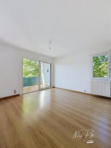 appartement type 3 avec cave parking et garage
