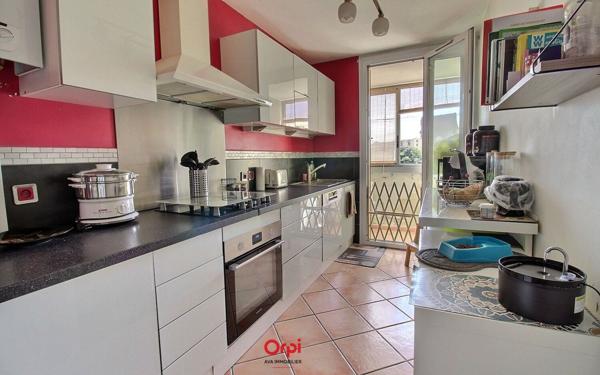 Appartement à vendre    3 pièces • 60 m2 Marseille 12