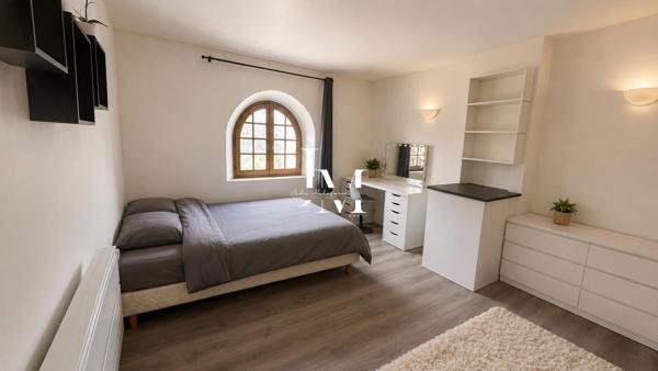 LOCAL COMMERCIAL 41 m² + Cave 25 m² + APPARTEMENT T3 54 m² – CŒUR DE VILLEMUR-SUR-TARN