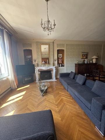 maison bourgeoise situé idealement