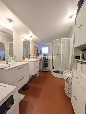 Appartement 3 pièces - 91 m² Exclusivité efficity