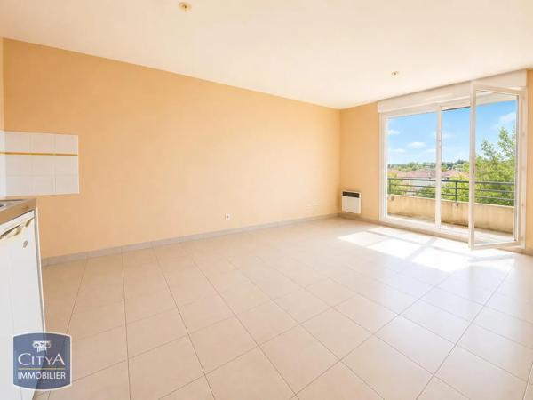 Appartement à louer 2 pièces 40.55m² Riorges (42153)