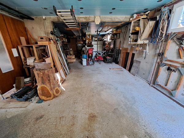 Maison sur sous-sol, au calme et proche des commodités