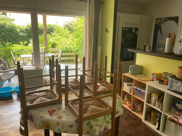 Ensemble immobilier maison / appartement T2 / studio T1 bis de 210 m² de plain pied