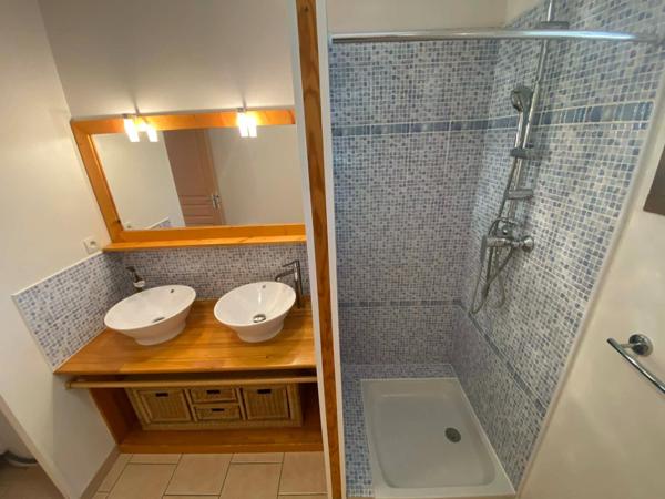 Villa plain pied 75m² - 3 chambres - garage - terrain