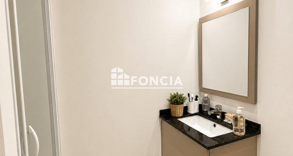 À vendre Studio 27 m² - Nîmes 30000