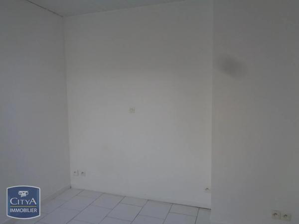 Appartement à louer 1 pièce 13.4m² Saint-Nazaire (44600)