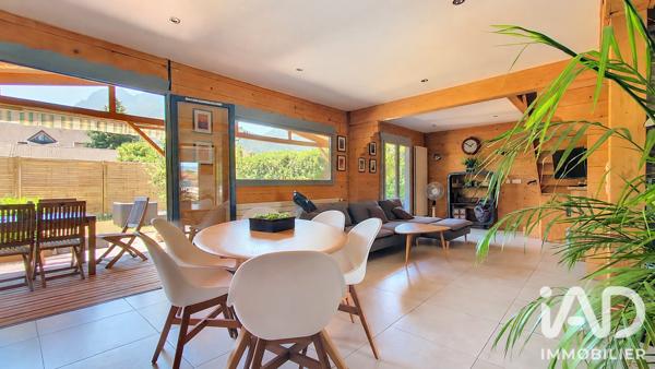 Maison à vendre 6 pièces 130 m² Doussard