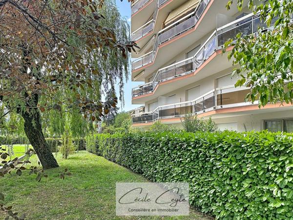 MEYLAN (38) Belle opportunité ! T1 de 41m² residence de standing - vue dégagée