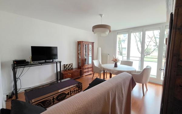 Appartement à vendre    3 pièces • 62,66 m2 Mâcon