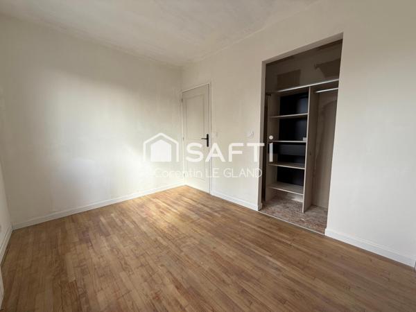 Spacieuse maison avec jardin en bord de rivière !