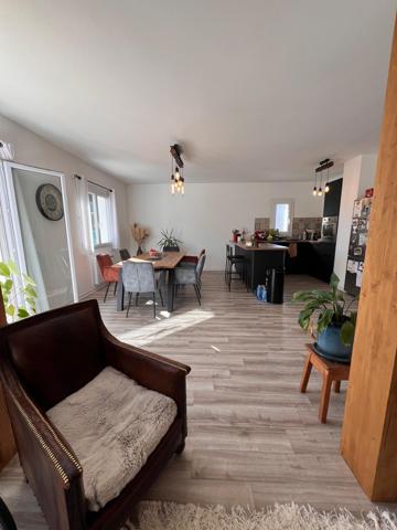 Rez de jardin, rare à la vente !