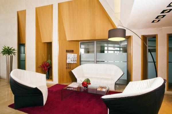 INVESTISSEMENT LOCATIF – MASSY – Résidence de tourisme Residhome Paris Massy - 6% de rentabilité