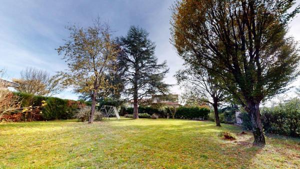 Maison 8 pièces - 225 m² Bien prestige