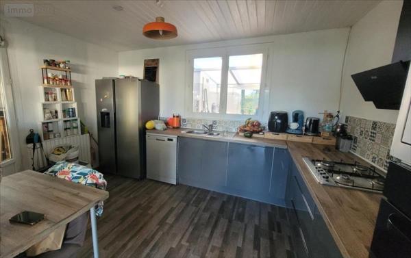 Maison à vendre à Fontenay-le-Comte en Vendée (85200), ref : CO01