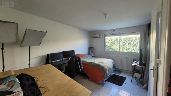 Maison à vendre à Fontenay-le-Comte en Vendée (85200), ref : CO01