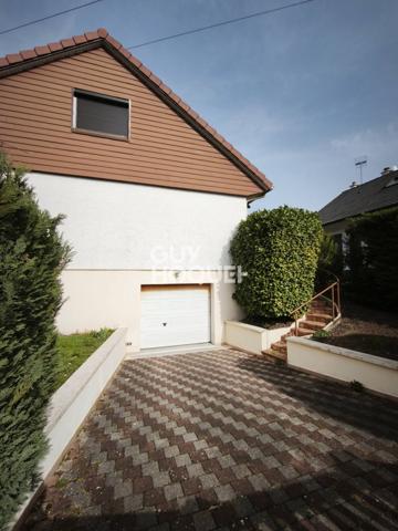 MAISON À VENDRE DE 5 PIÈCES DE 126,08 M²