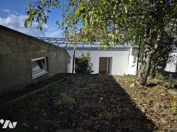 PONTIVY CENTRE – IMMEUBLE COMPRENANT DEUX LOTS