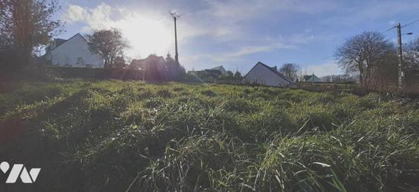 TERRAIN CONSTRUCTIBLE HORS LOTISSEMENT