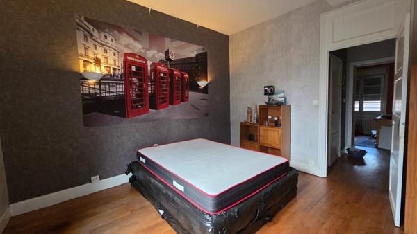 proche de tout commerces et écoles