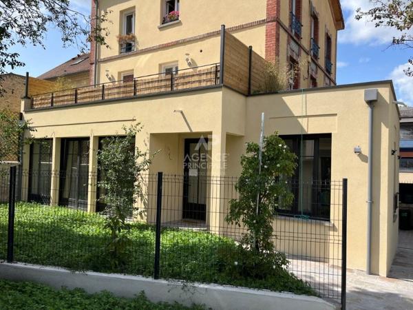 Appartement avec jardin 4 pièces 91 m2 - Secteur Pereire Saint Germain En Laye Loyer 2 550 €/mois charges comprises **  - Référence  18585