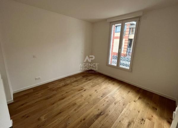 Appartement avec jardin 4 pièces 91 m2 - Secteur Pereire Saint Germain En Laye Loyer 2 550 €/mois charges comprises **  - Référence  18585