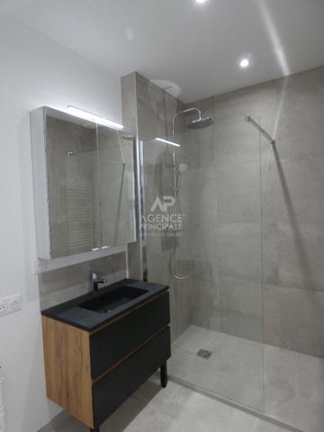 Appartement avec jardin 4 pièces 91 m2 - Secteur Pereire Saint Germain En Laye Loyer 2 550 €/mois charges comprises **  - Référence  18585