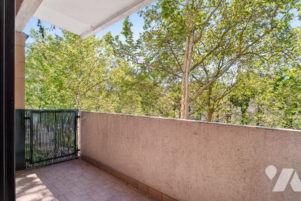 Appartement de 5 pièces avec balcon et box