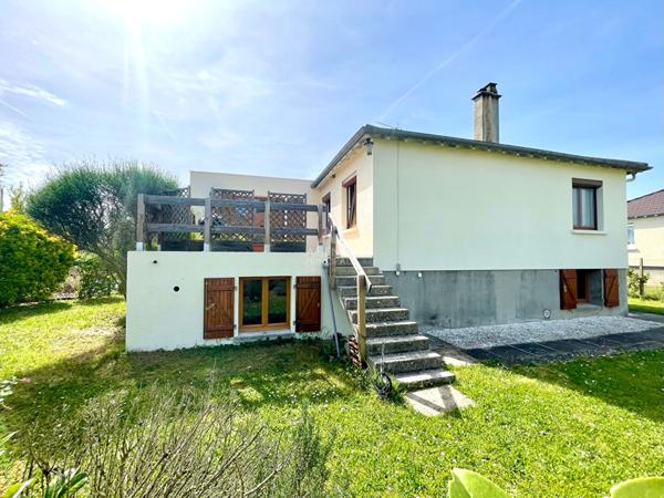 MAISON - CONFLANS STE HONORINE - 6 PIÈCES - 95 m2 €415 000 ** - Référence 7636