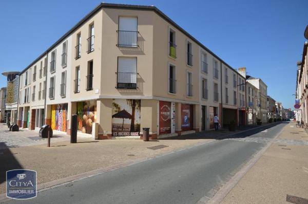 Location appartement Cholet (49300) 1 pièce 37.7m²
